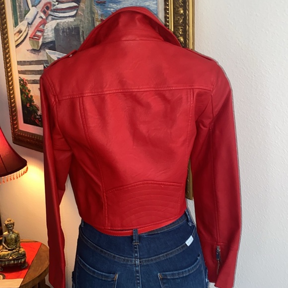 ❣️❣️RED MOTO FAUX LEATHER JACKET❣️❣️ - Picture 2 of 2